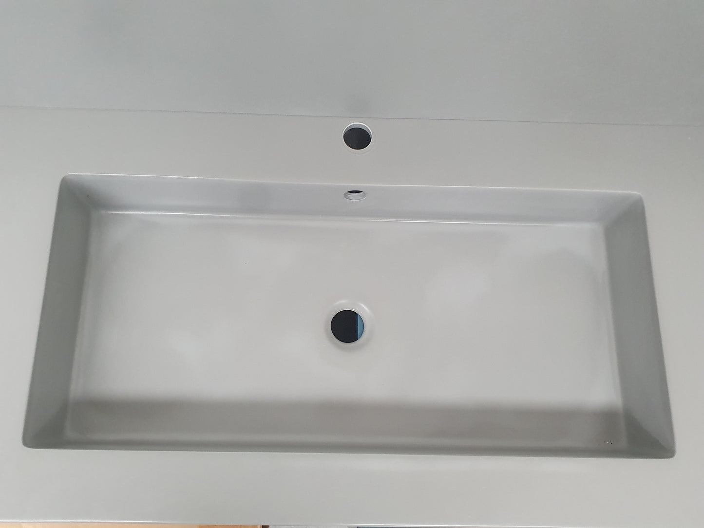 Bagno moderno sospeso grigio / petrolio