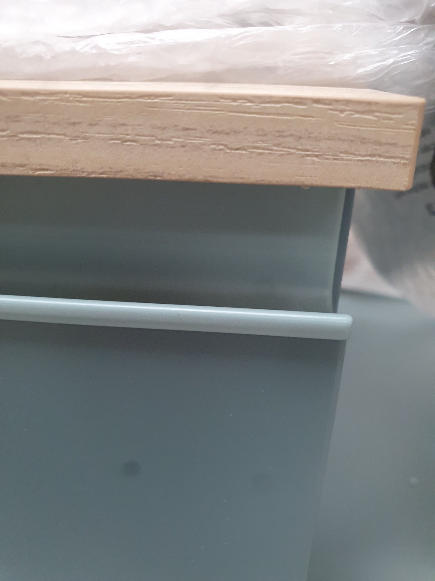 Mobile bagno sospeso laccato verde veronese