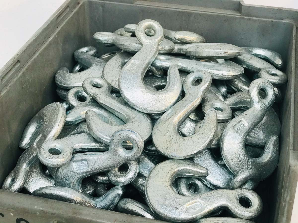 84 ganci di sollevamento 250 Kg