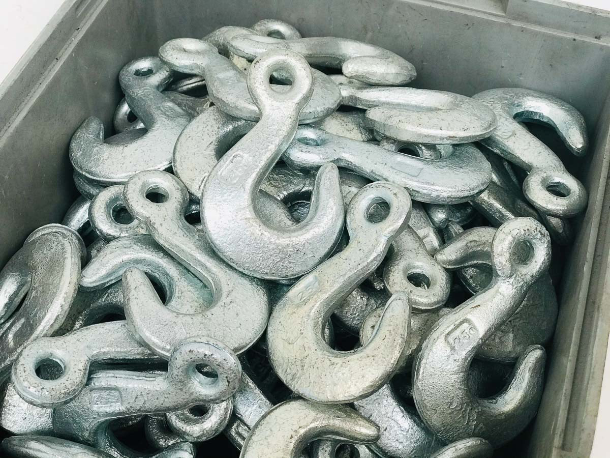 84 ganci di sollevamento 250 Kg