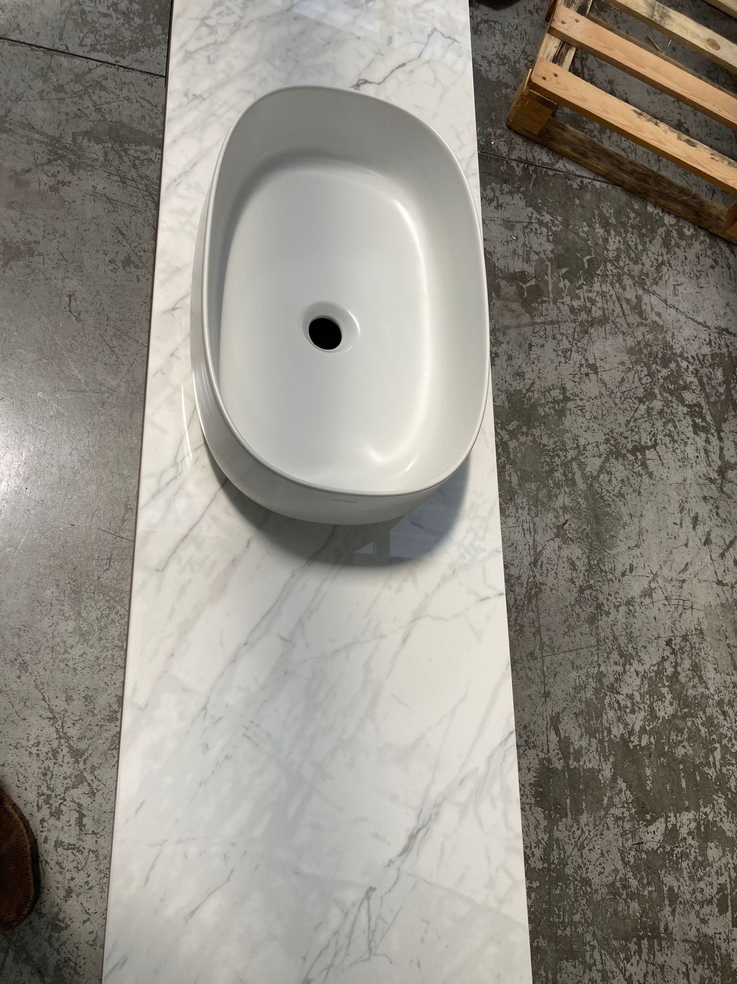 Mobile da bagno moderno sospeso a muro