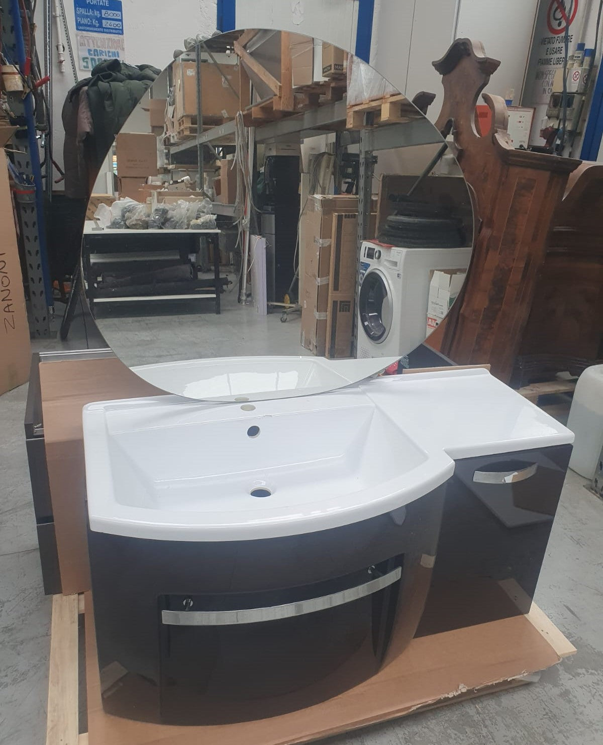 Mobile bagno semicurvo amaranto
