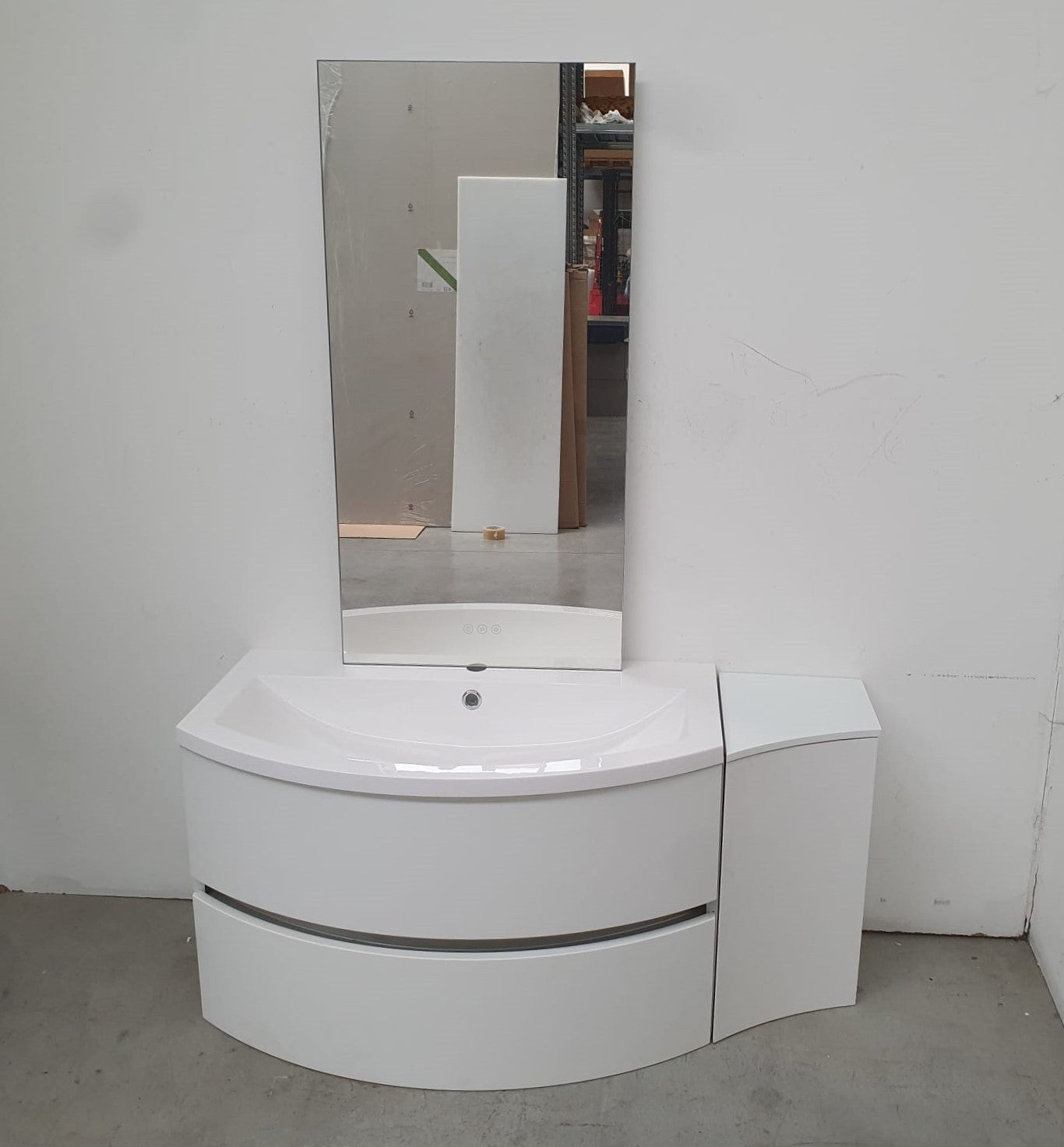 Mobile da bagno bianco semicurvo L 111 cm