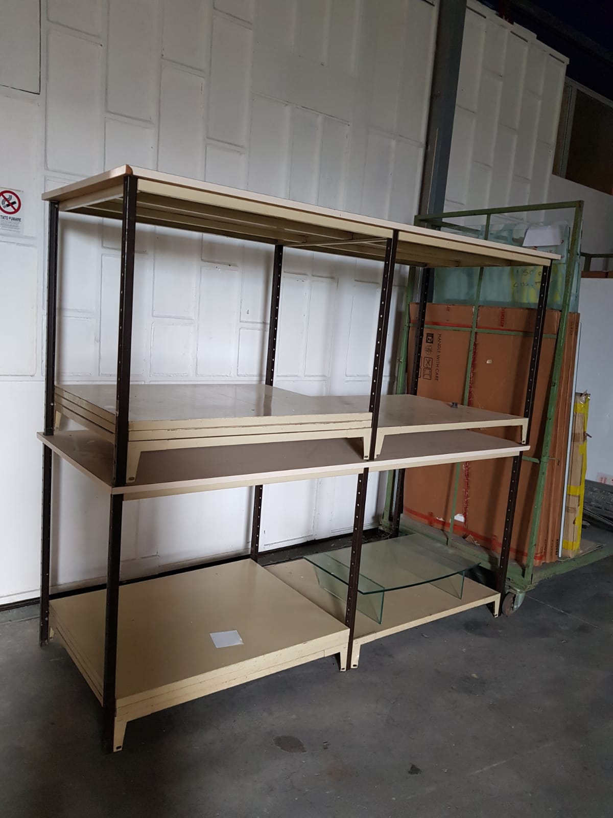 Banco da lavoro L 210 con ripiano intermedio