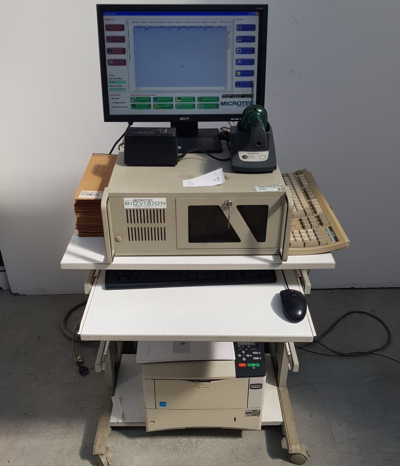 Microtec BioVision PC + gestionale Grader Pack + Intermec Easycoder PM4i etichet