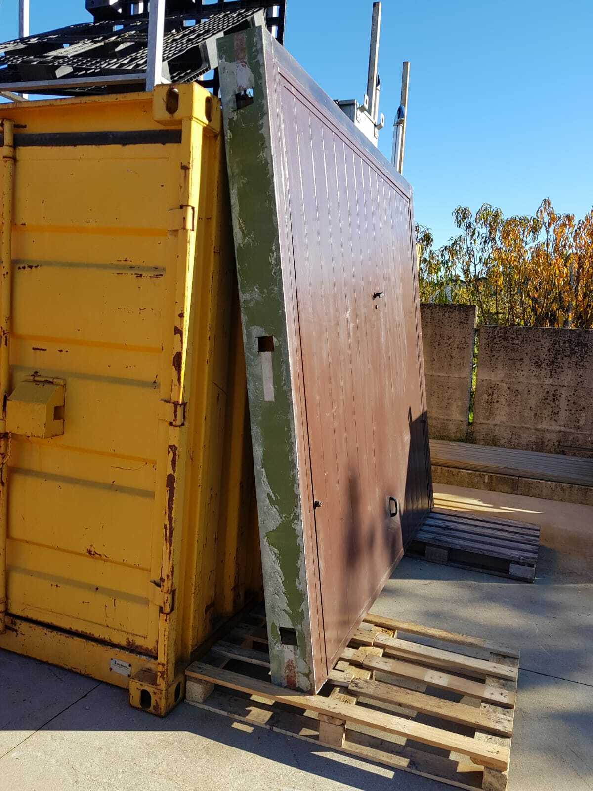 Basculante portone garage lamiera marrone