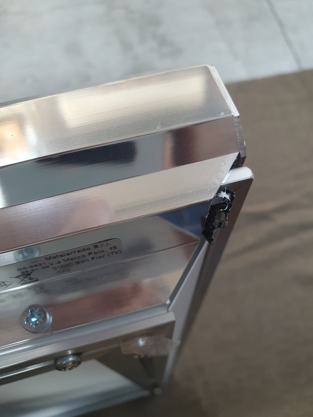 Specchio bagno moderno con illuminazione rif. 103