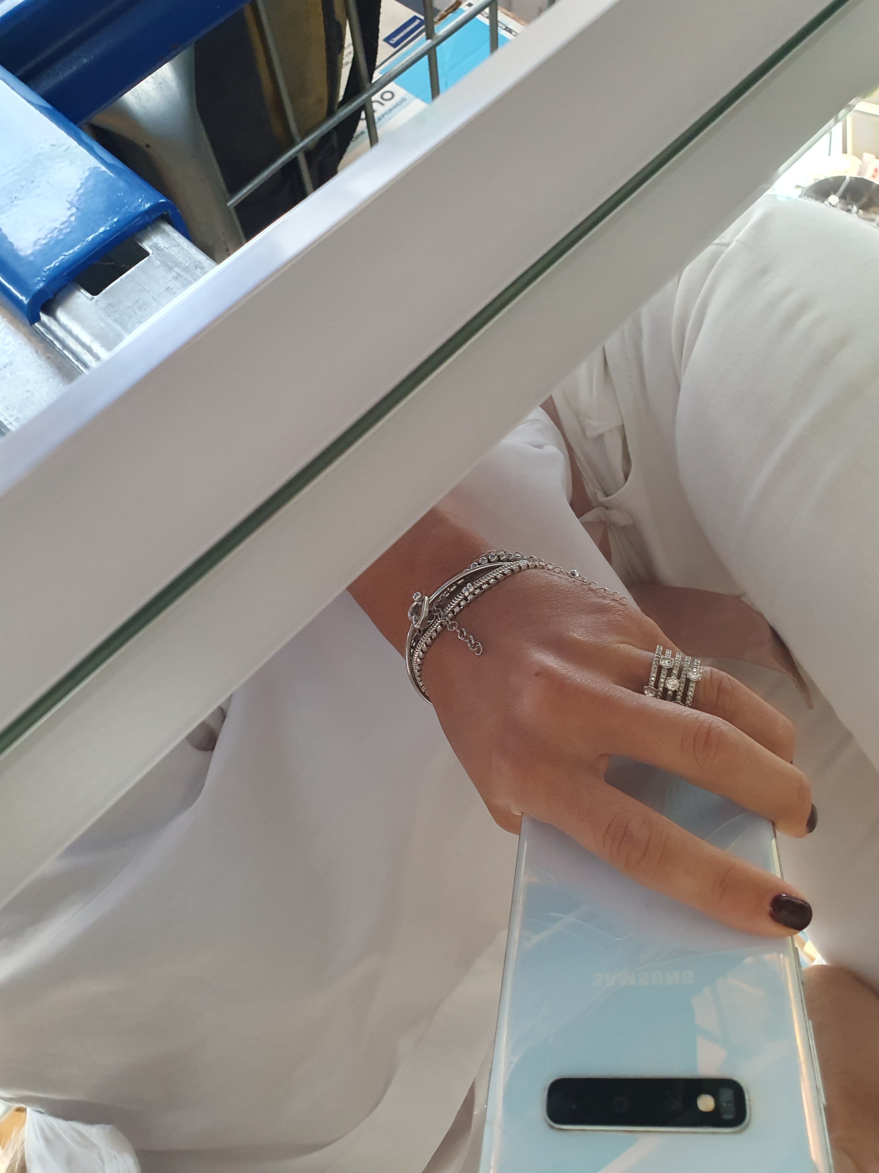 Specchio bagno moderno con illuminazione rif. 103