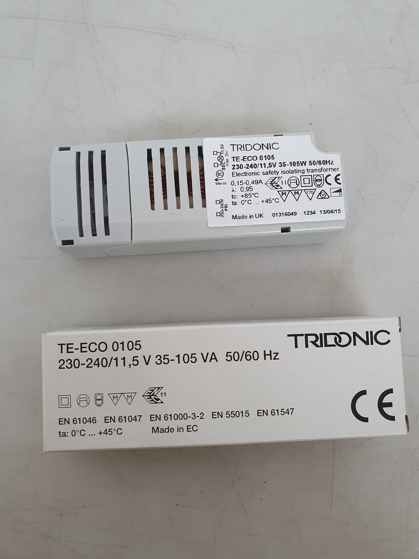 2 Alimentatori Tridonic 230-240/12 V 105 W Te-ECO220819