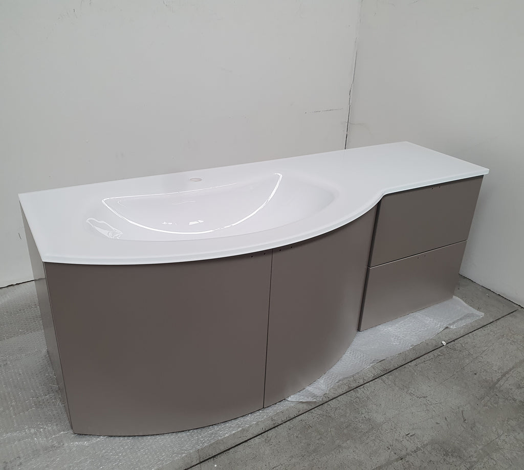Bagno grigio corda semicurvo