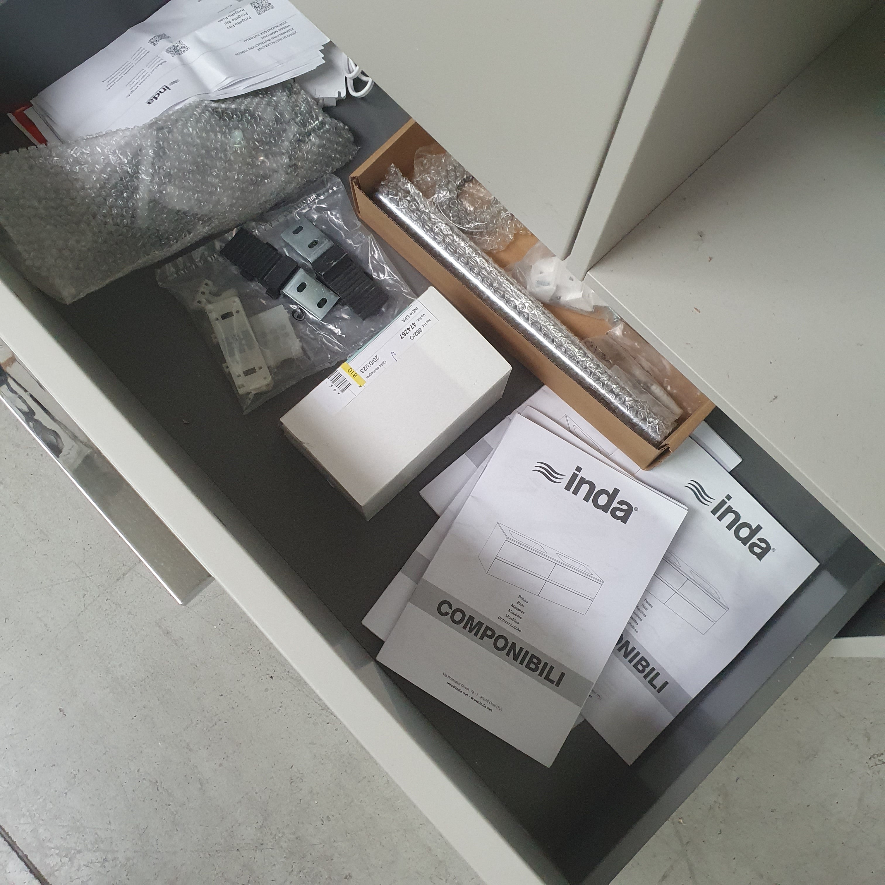 Mobile bagno / comò / salvaspazio Filo