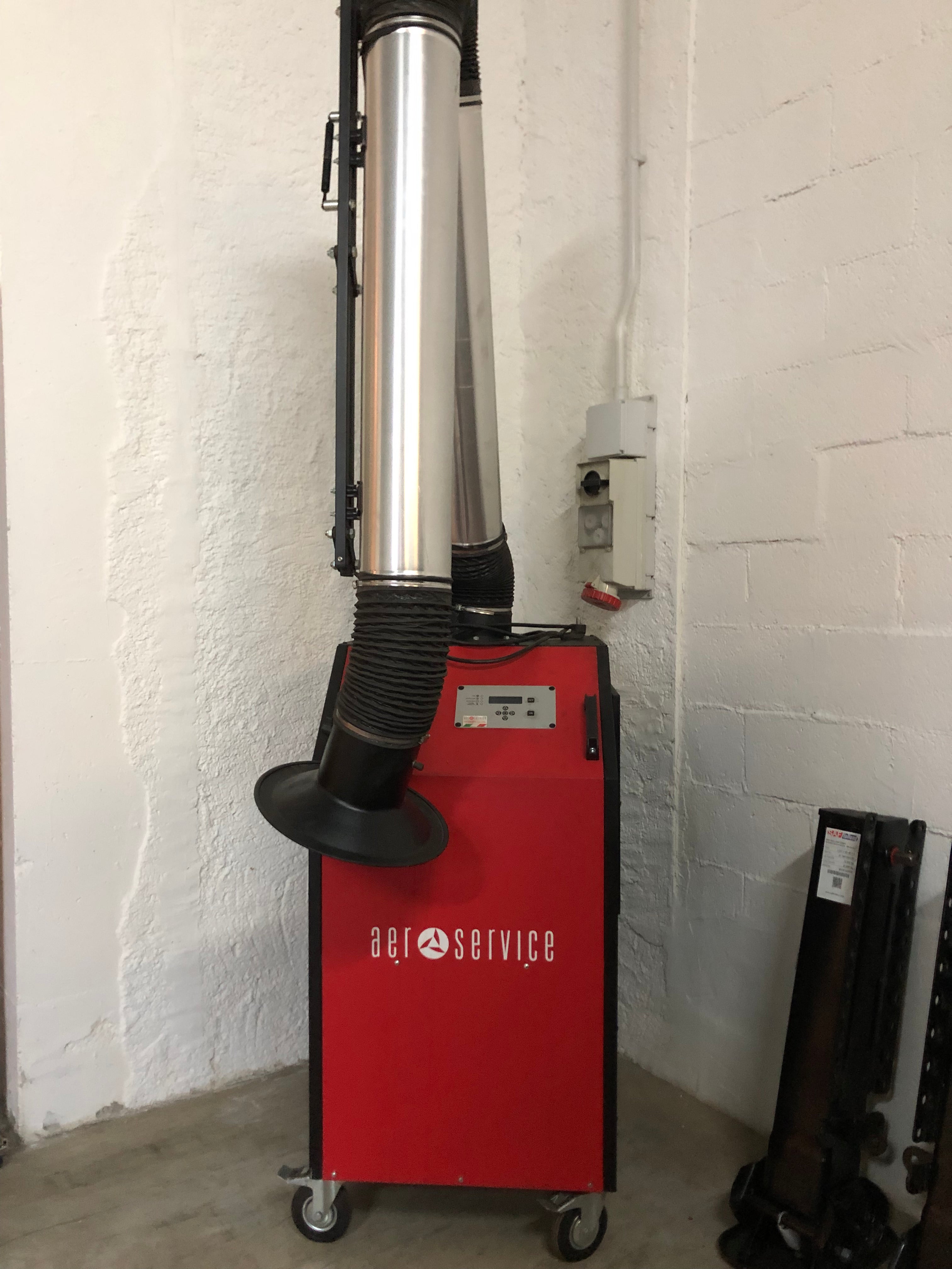 Aspiratore carrellato per fumi di saldatura Aer Service Equipments UNI 2.2H