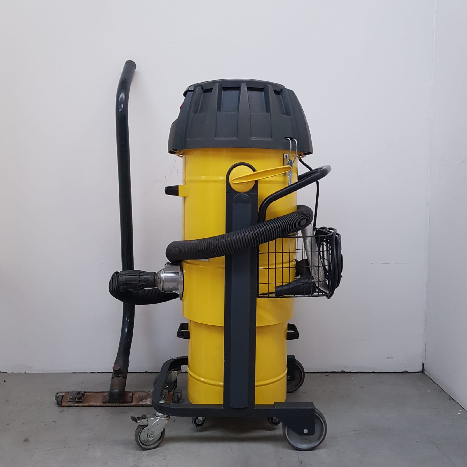 Aspirapolvere aspiraliquidi Delfin 352