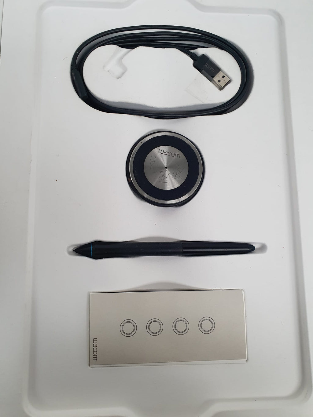 Wacom Intuos Pro Pen Tablet PTH-660