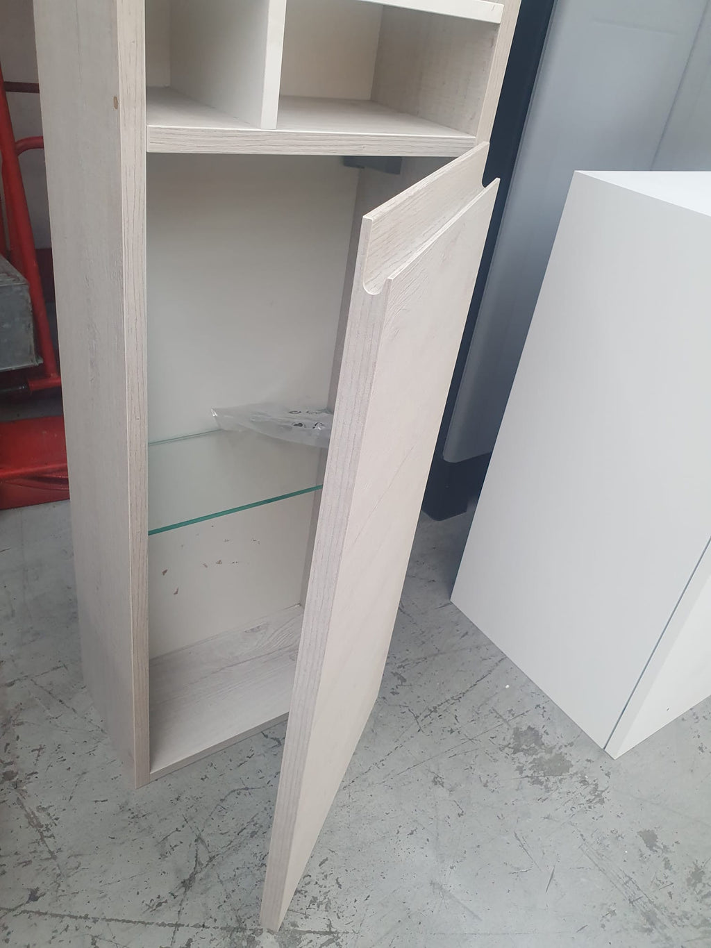 Pensile bagno h 113 cm con cubotti a giorno