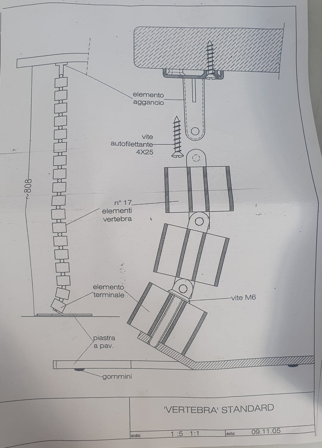 Citterio SPA Vertebra passacavi per scrivania ufficio