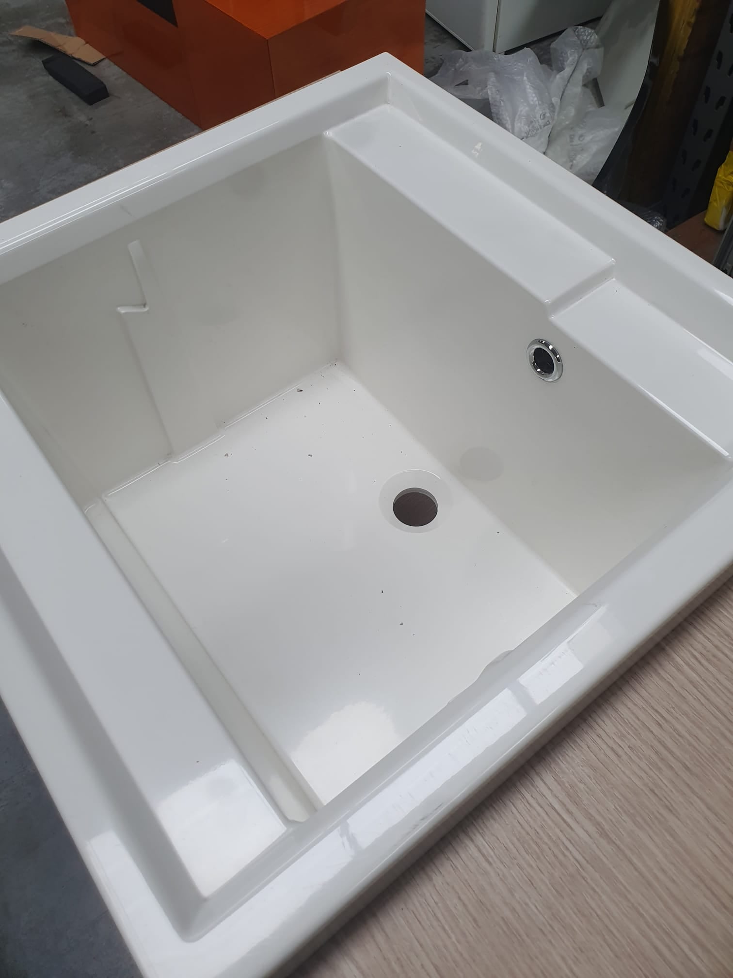 Mobile lavanderia rovere chiaro e rosso rubino