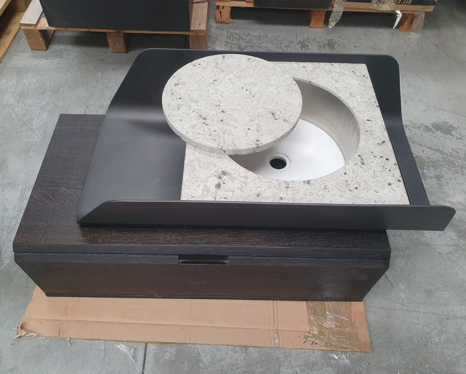 Mobile bagno DESIGN con lavabo marmo