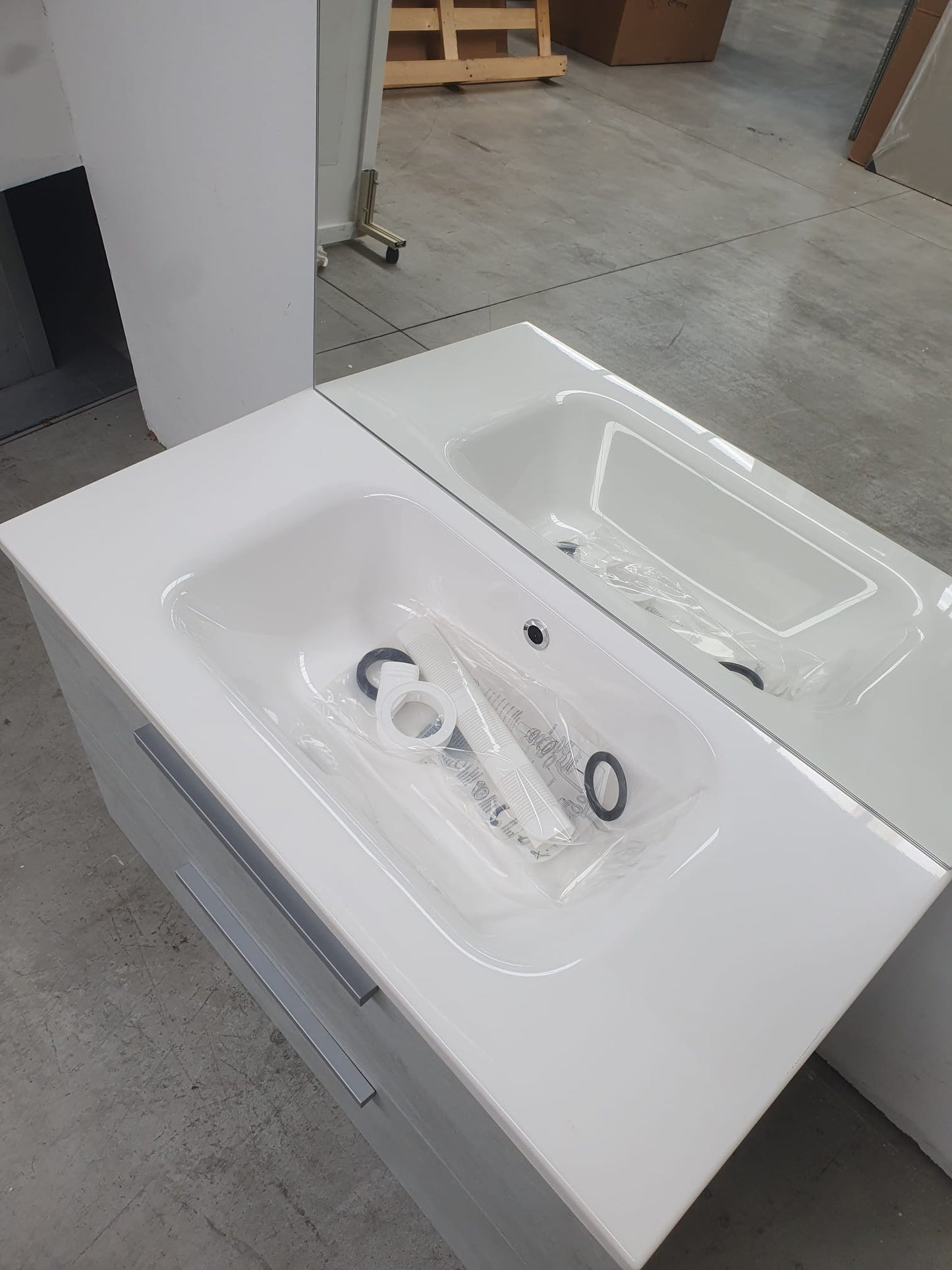 Mobile da bagno sospeso a muro Grigio chiaro