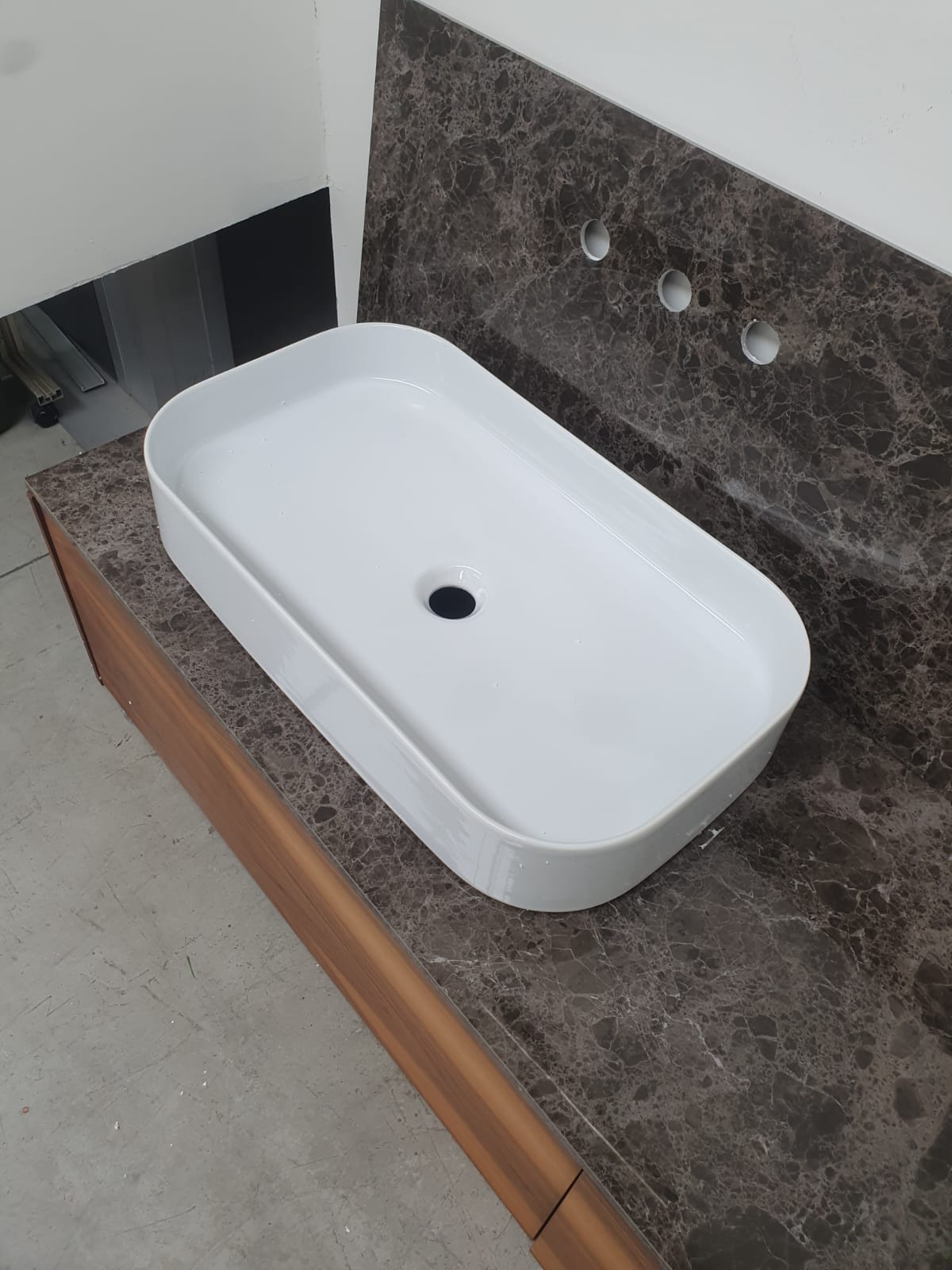 Mobile da bagno da 170 cm sospeso a muro