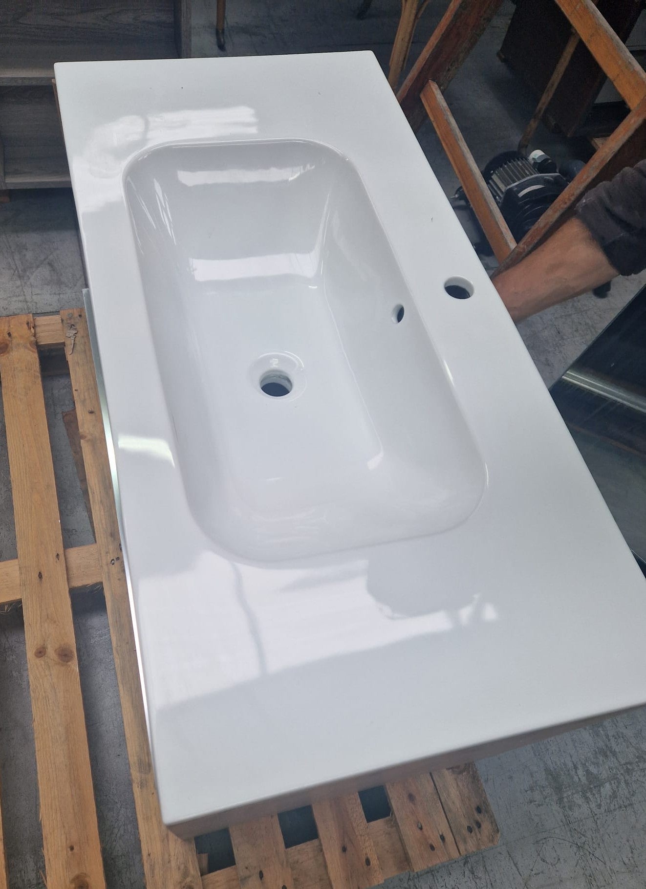 Mobile da bagno ROVERE con specchiera