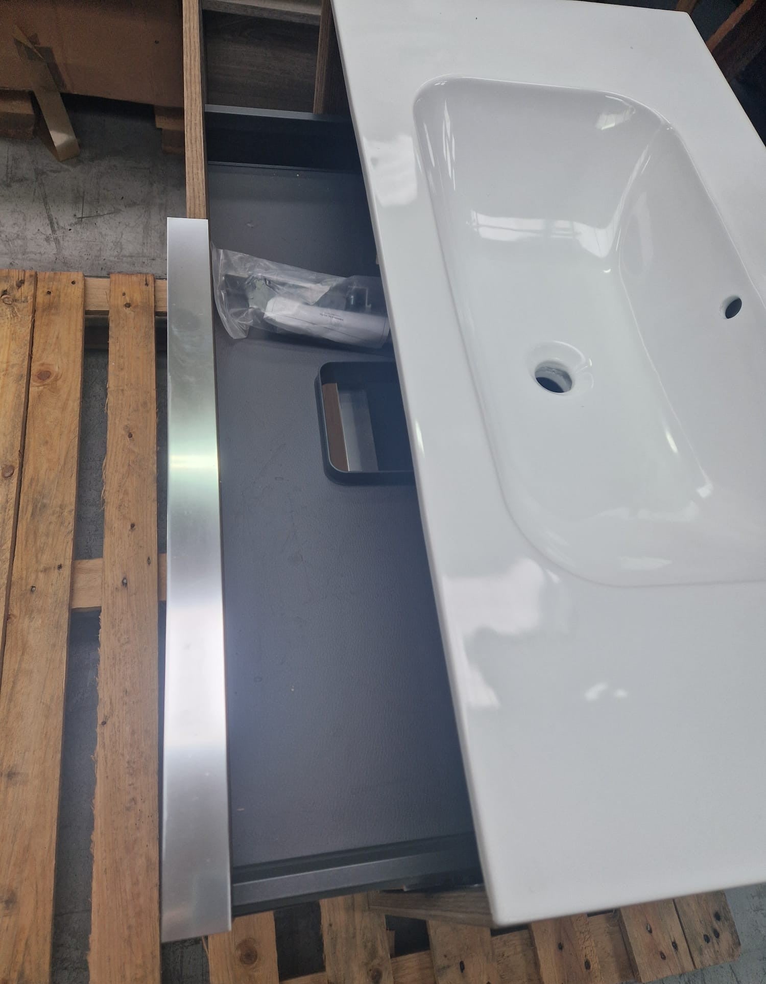 Mobile da bagno ROVERE con specchiera