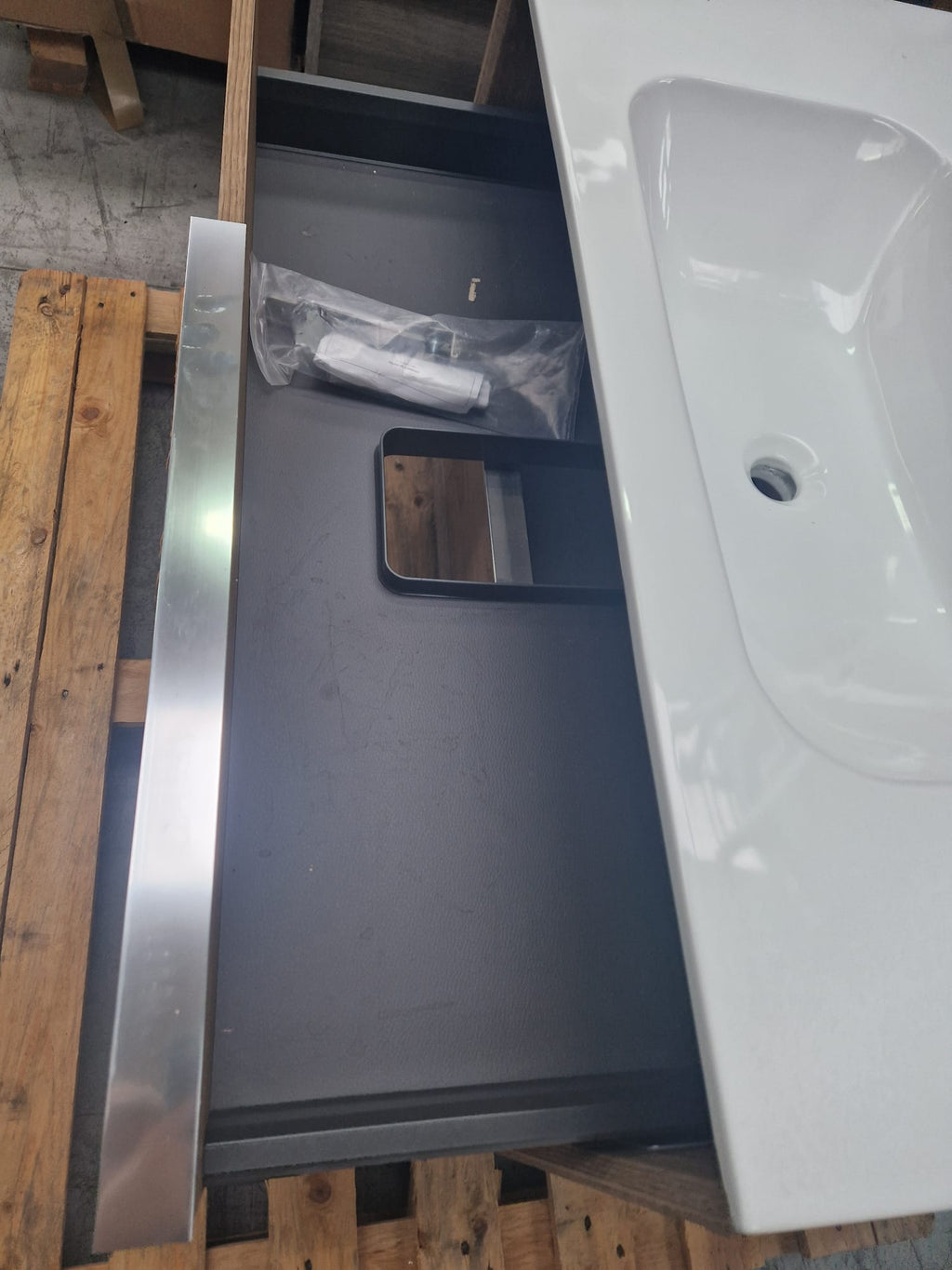 Mobile da bagno ROVERE con specchiera