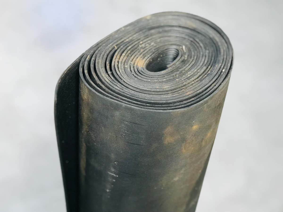 Tappeto gomma millerighe antiscivolo L 100 sp. 2 mm