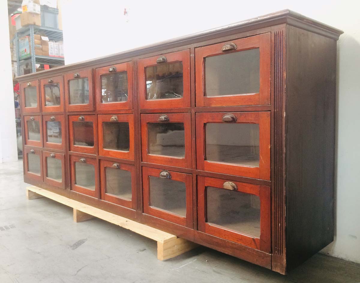 Cassettiera erborista vintage 18 cassetti L 276 cm