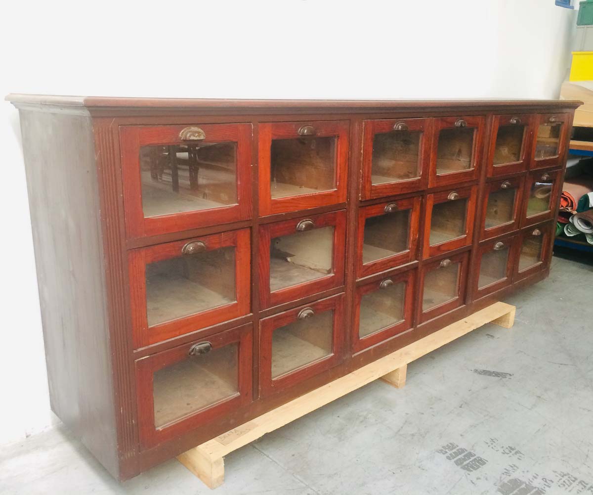 Cassettiera erborista vintage 18 cassetti L 276 cm