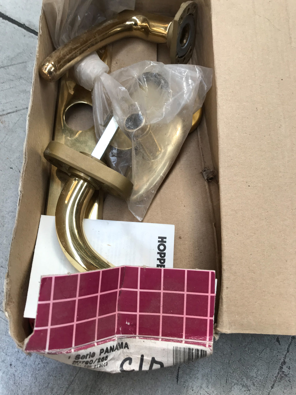 Stock maniglie ed accessori nuovi ed usati Griffer Reguitti Olivari Ghidini