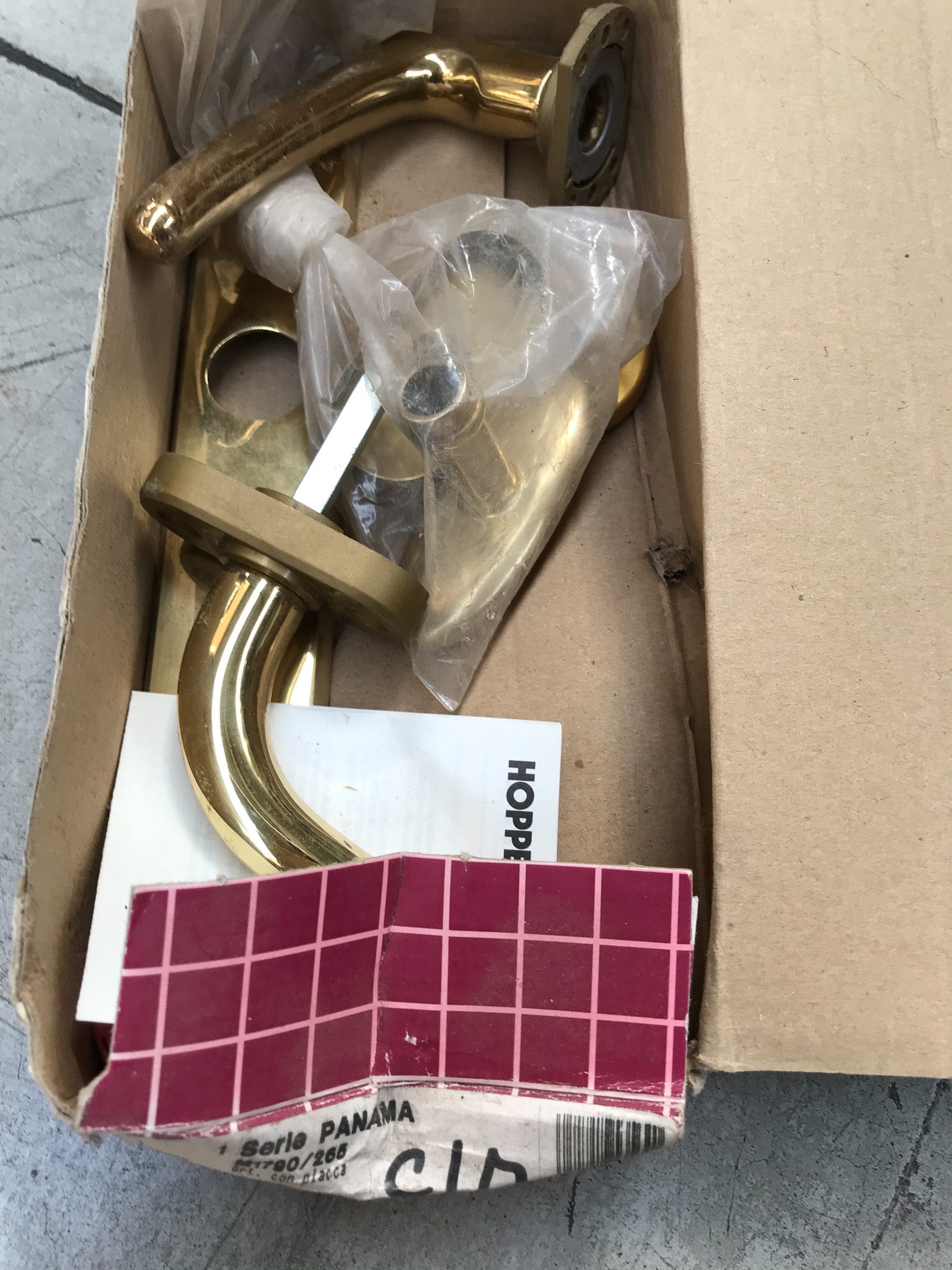 Stock maniglie ed accessori nuovi ed usati Griffer Reguitti Olivari Ghidini