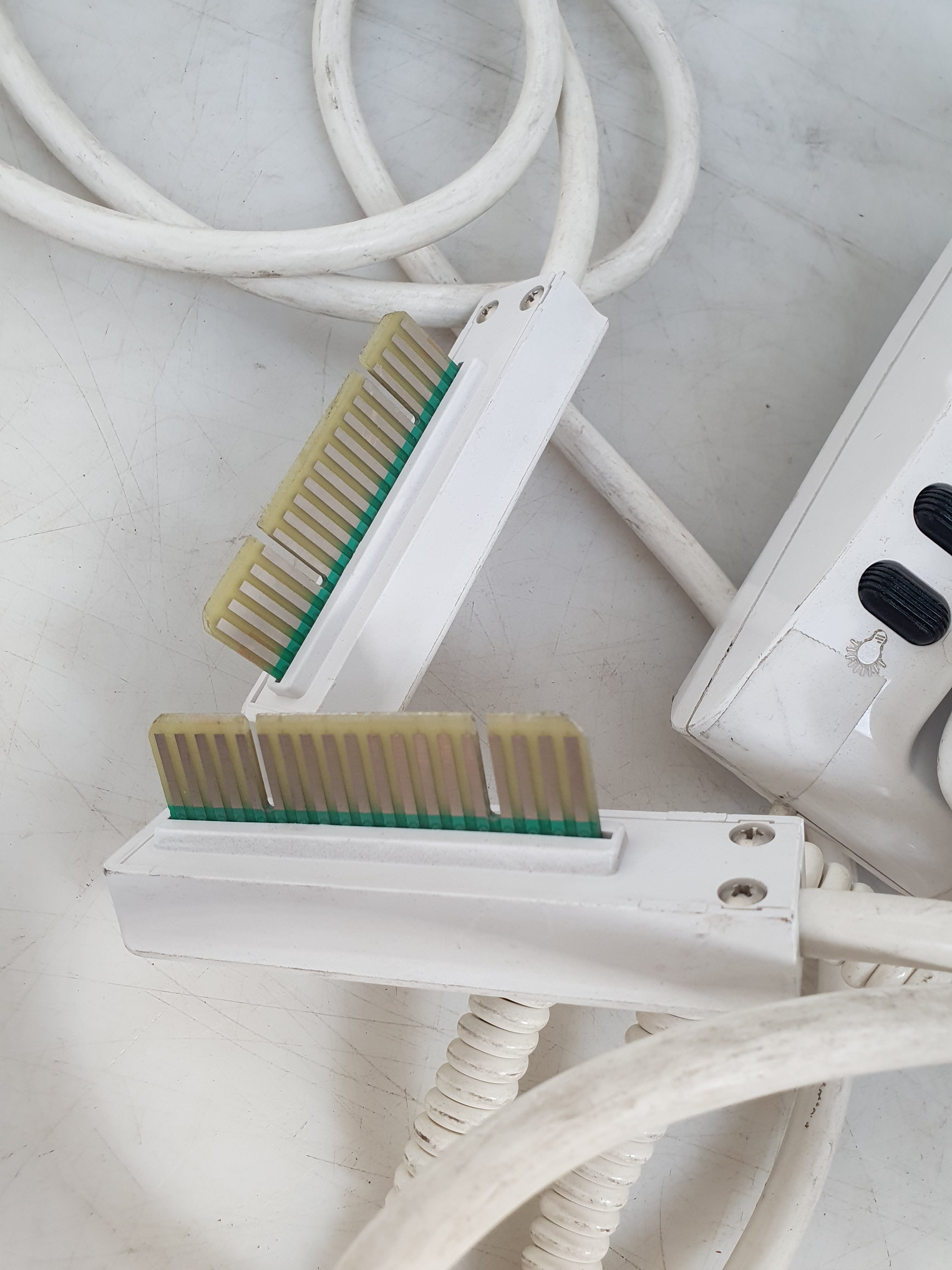 Due citofoni da parete Vimar Elvex Pat Pend