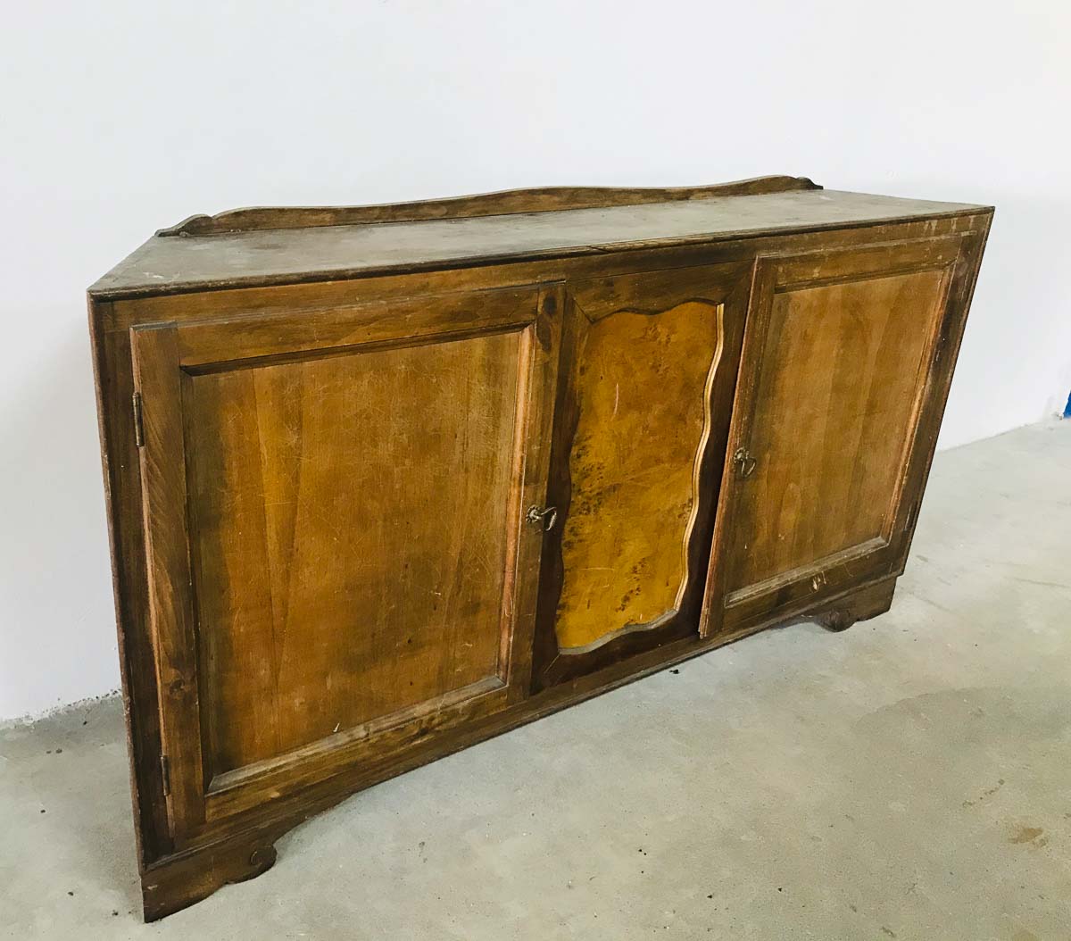 Credenza scantonata noce radica VINTAGE