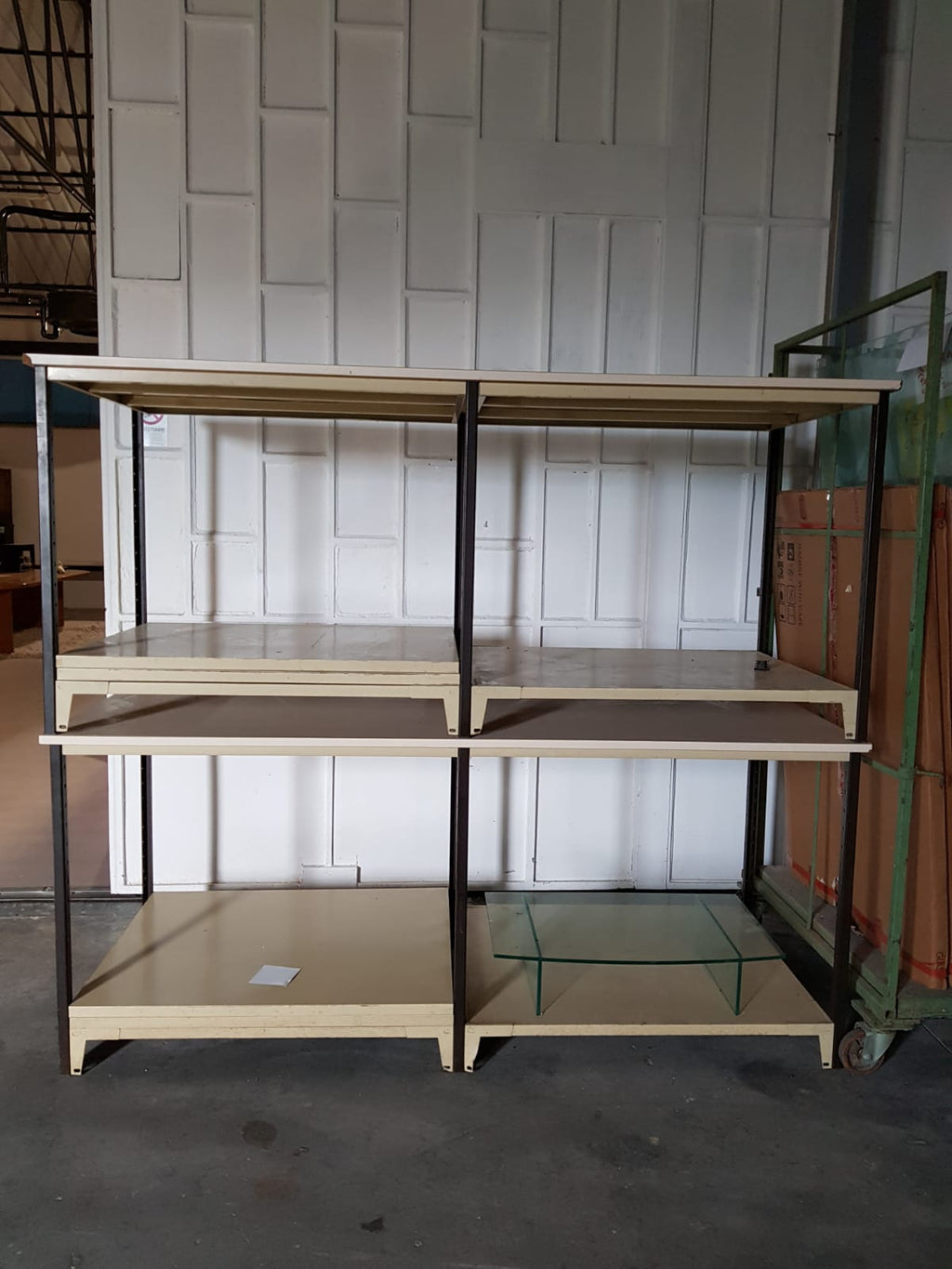 Banco da lavoro L 210 con ripiano intermedio