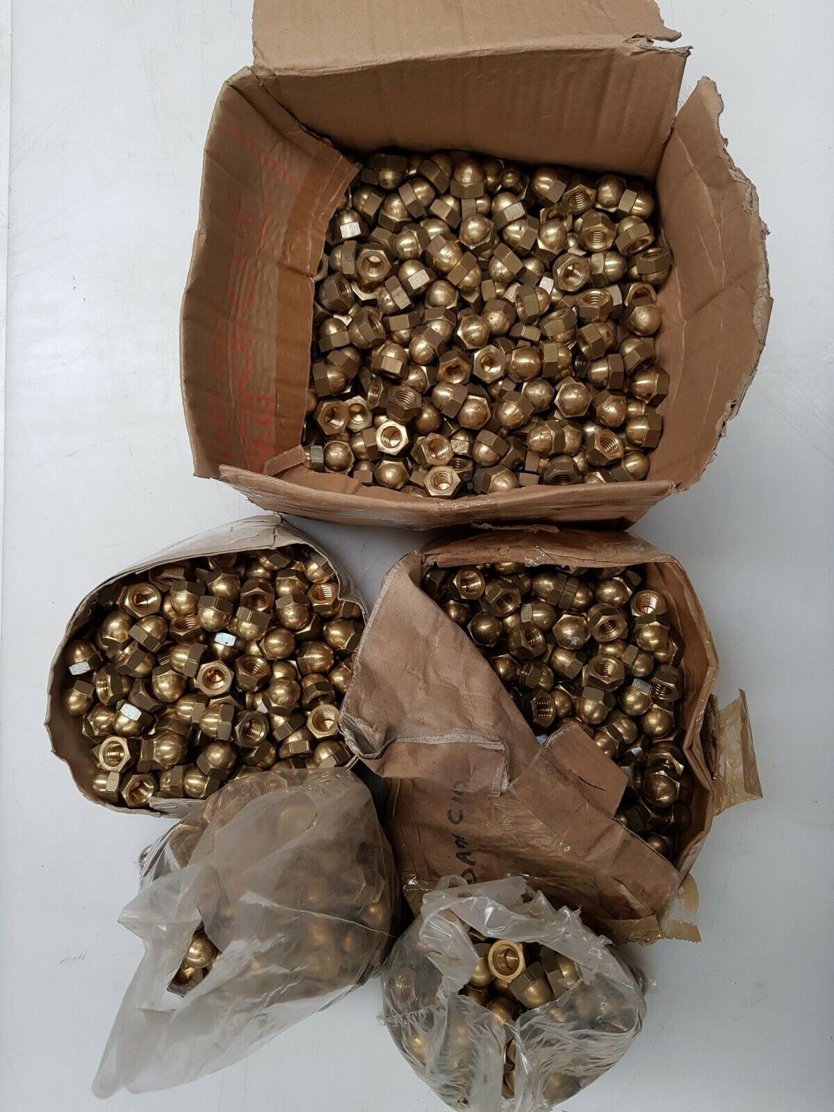 1100 pezzi DADI ciechi M12 OTTONE