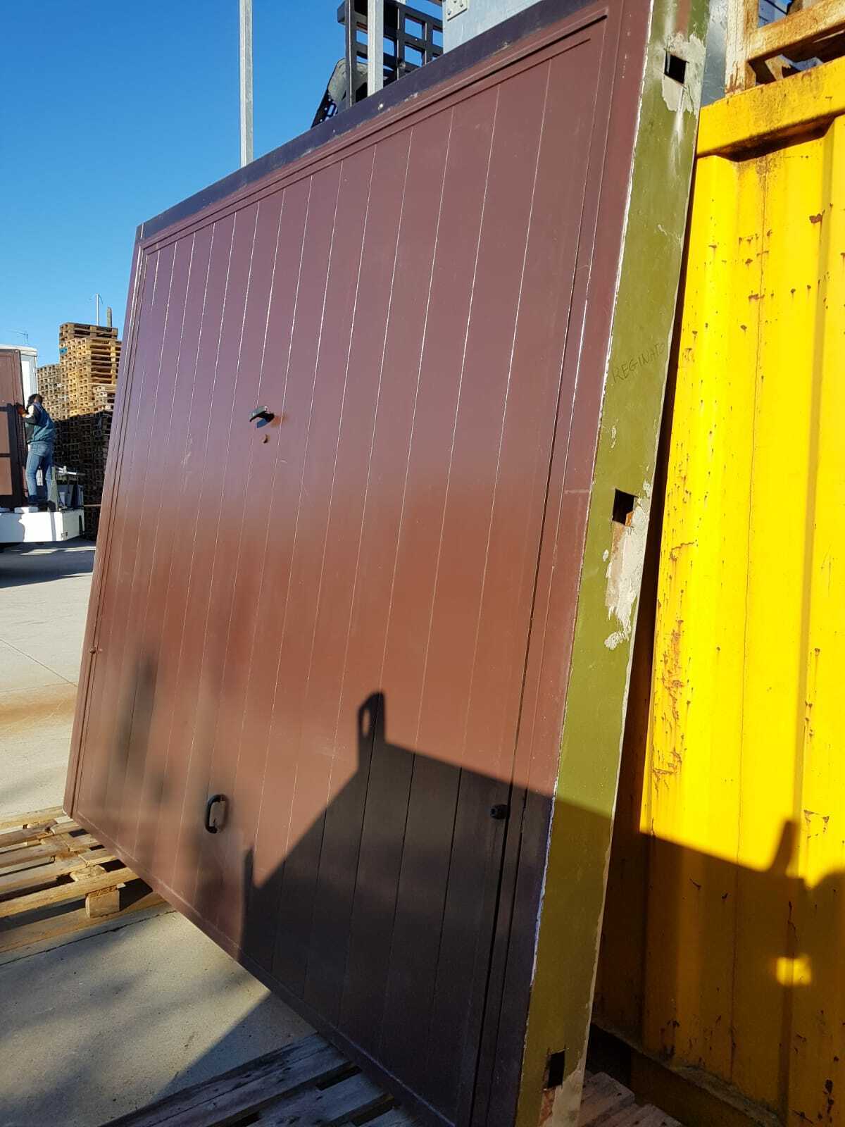 Basculante portone garage lamiera marrone