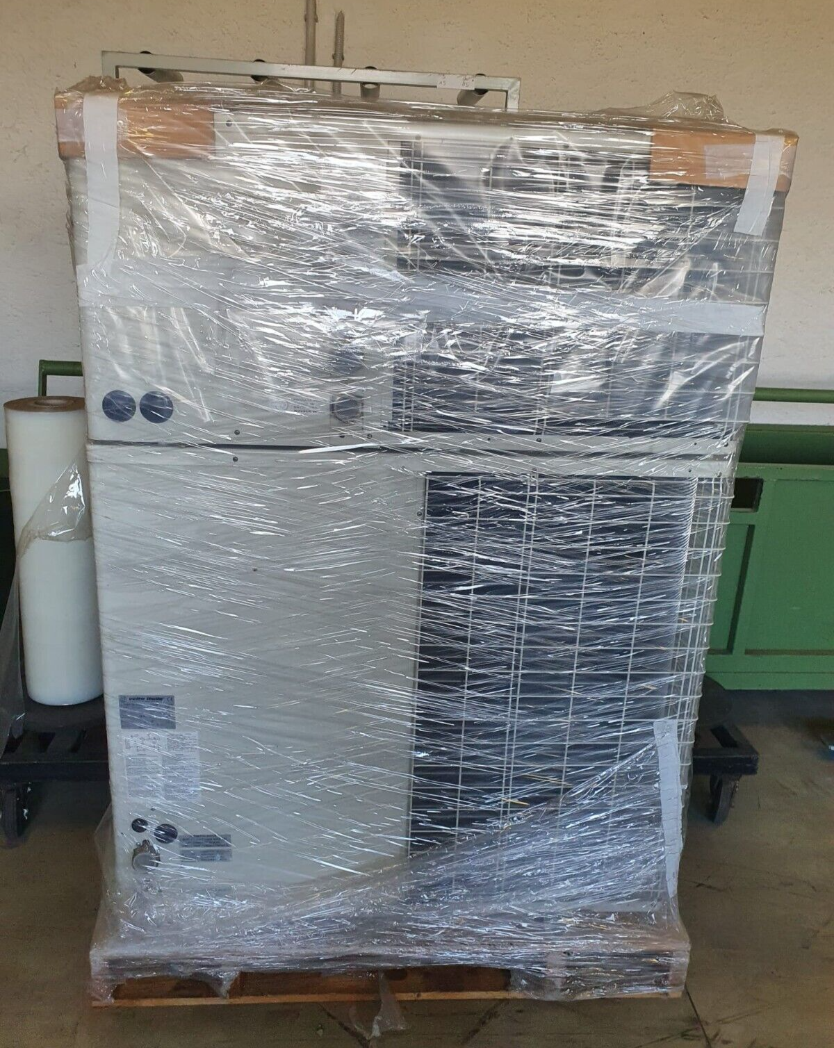 Climatizzatore sopra - più piccolo Velta Italia ICEPLUS 87/30P-2