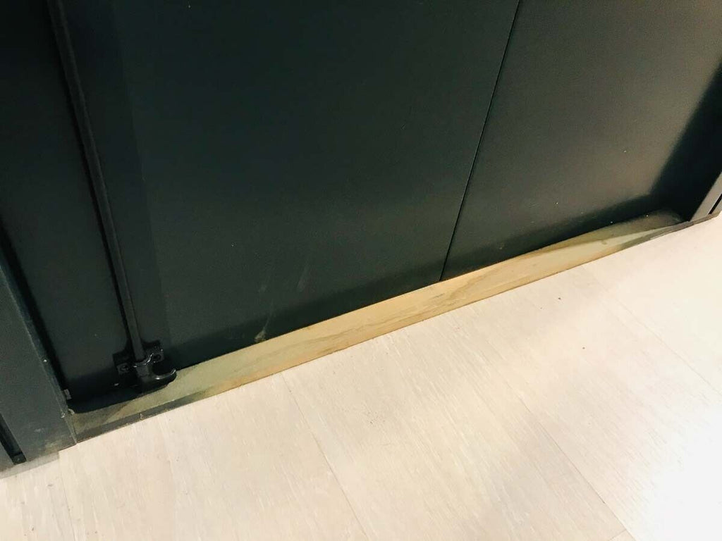 Balcone finestra legno verde un'anta